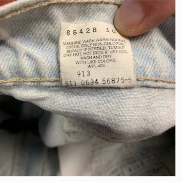 Vintage Men's 550 Levi's Tapered Leg USA Made - Picture 3 of 9